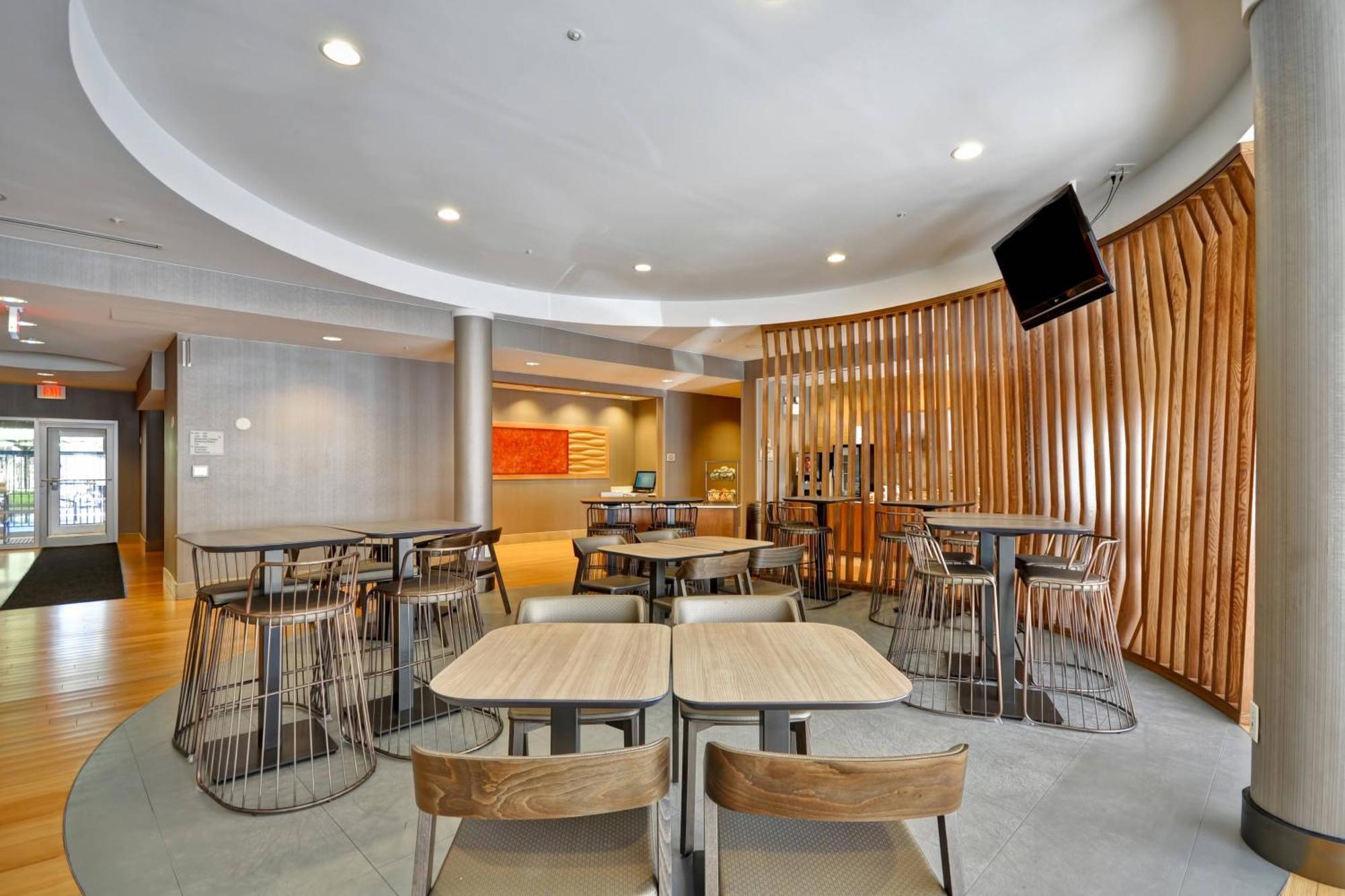 Springhill Suites Tallahassee Central Esterno foto