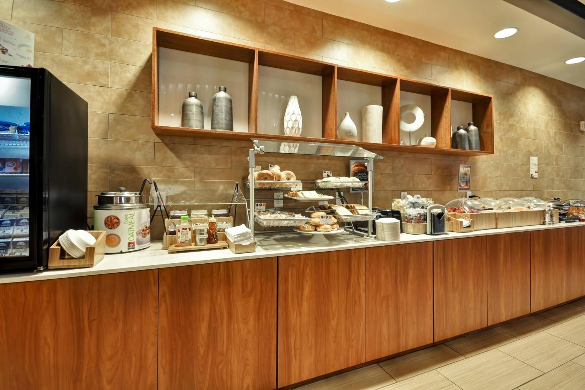 Springhill Suites Tallahassee Central Esterno foto