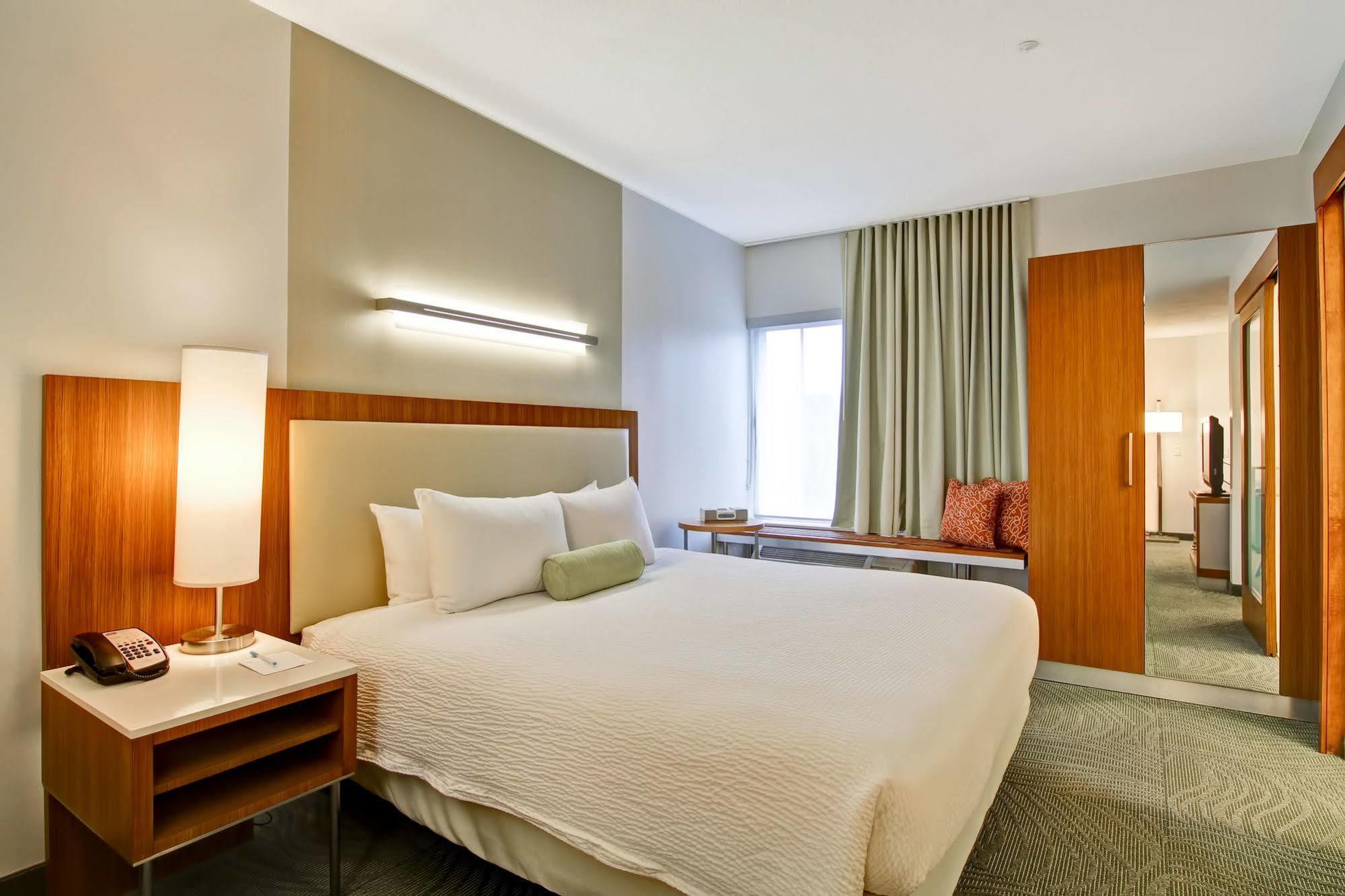 Springhill Suites Tallahassee Central Esterno foto